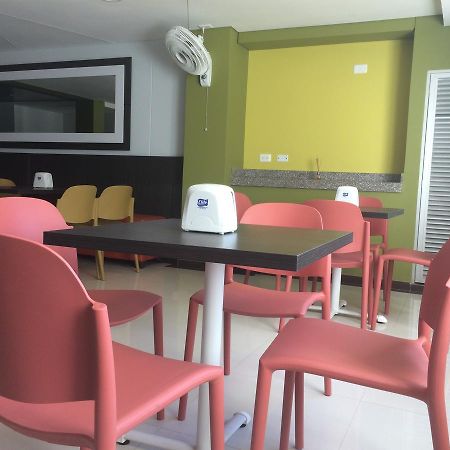 Hotel 56 Avenue Plaza Barranquilla  Luaran gambar
