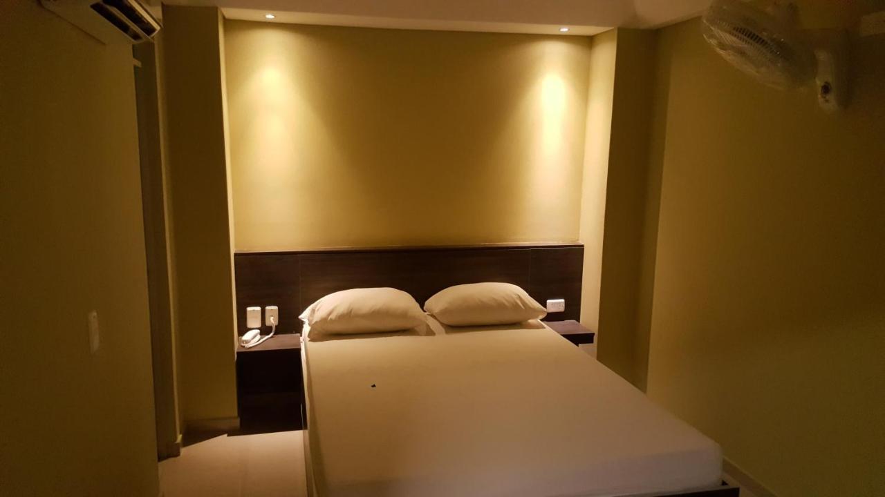 Hotel 56 Avenue Plaza Barranquilla  Luaran gambar