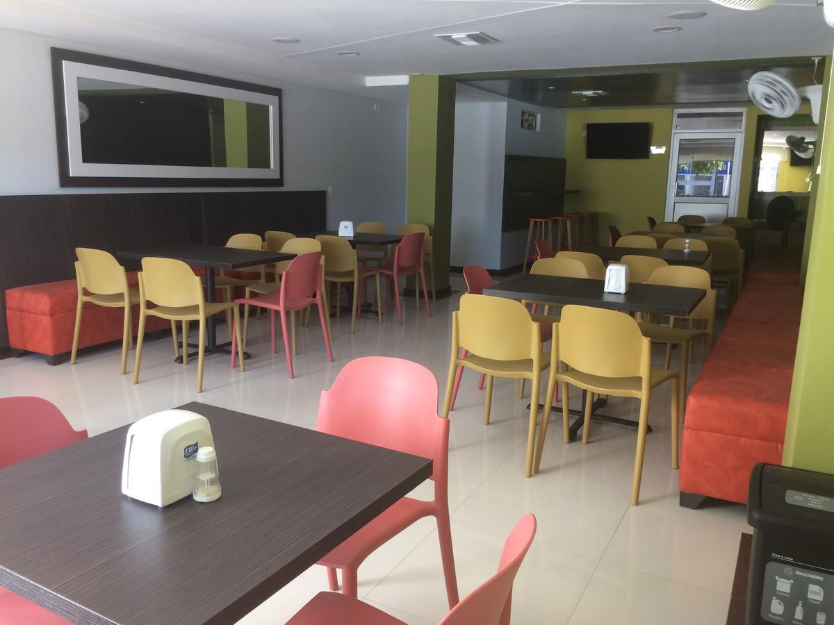 Hotel 56 Avenue Plaza Barranquilla  Luaran gambar